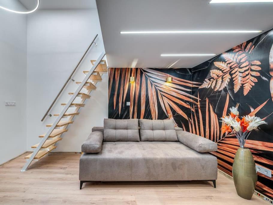 Loft 8 - Cozy Stylish With Parking דירה בודפשט